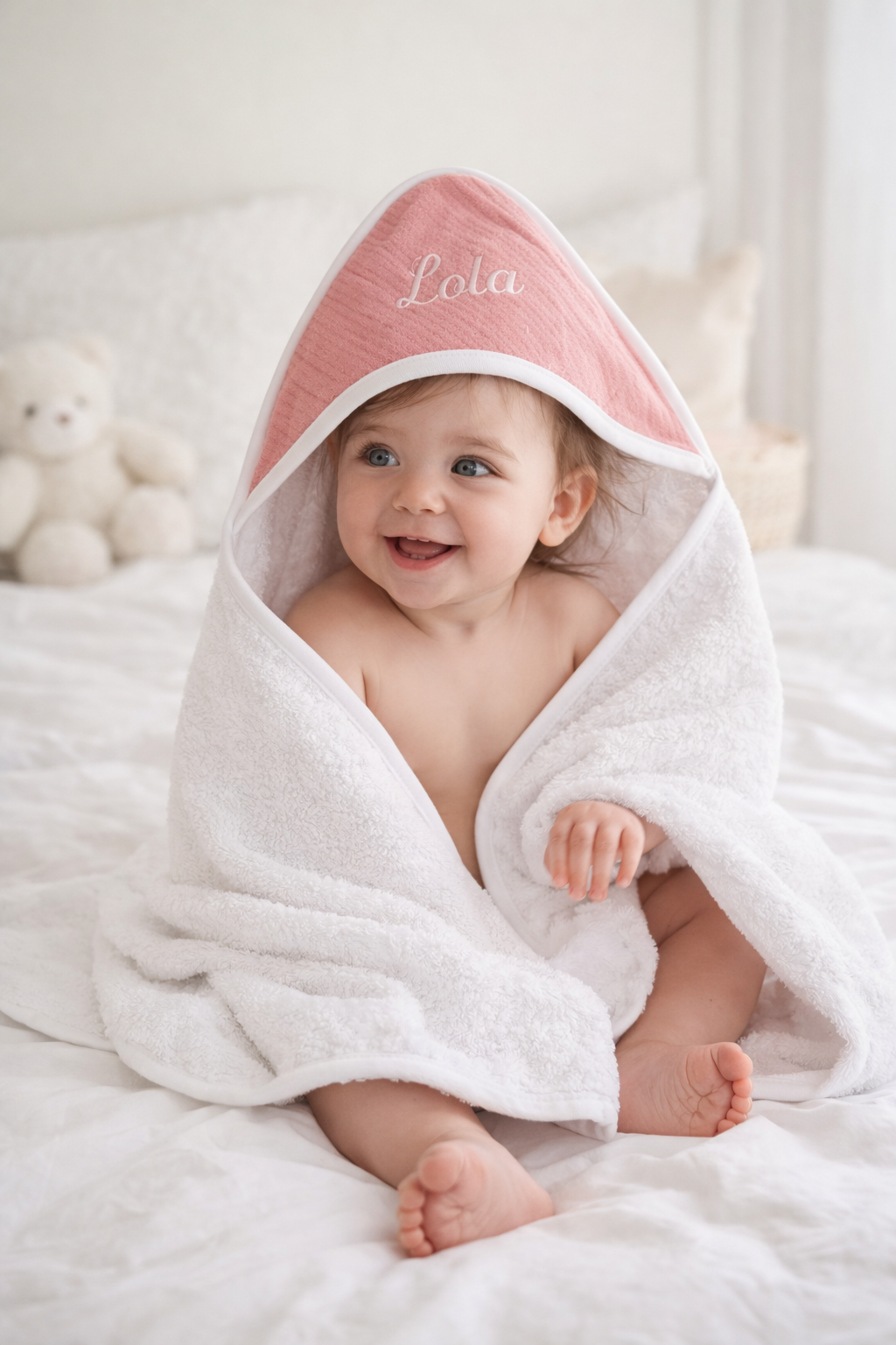 Cape de bain bébé + un gant de toilette personnalisée Rose