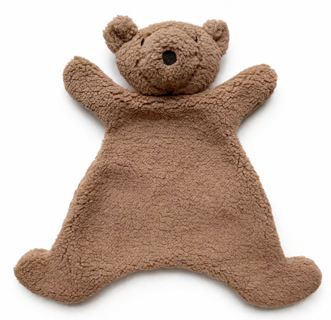 Offrez à bébé ce doudou ours marron tout doux, parfait pour les câlins et les moments de réconfort. Idéal comme cadeau de naissance.