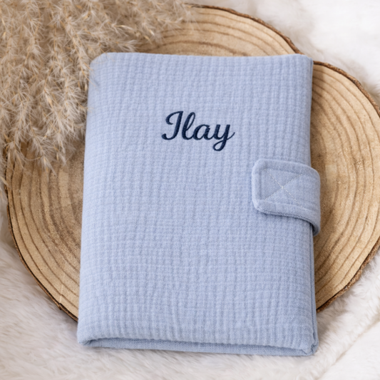 Protège carnet de santé bébé – Accessoire naissance personnalisé