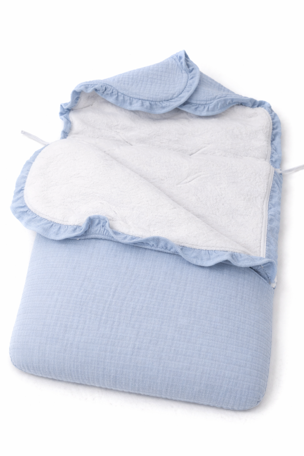 nid d’ange bébé lin naturel bleu avec doublure moelleuse et système d’ouverture